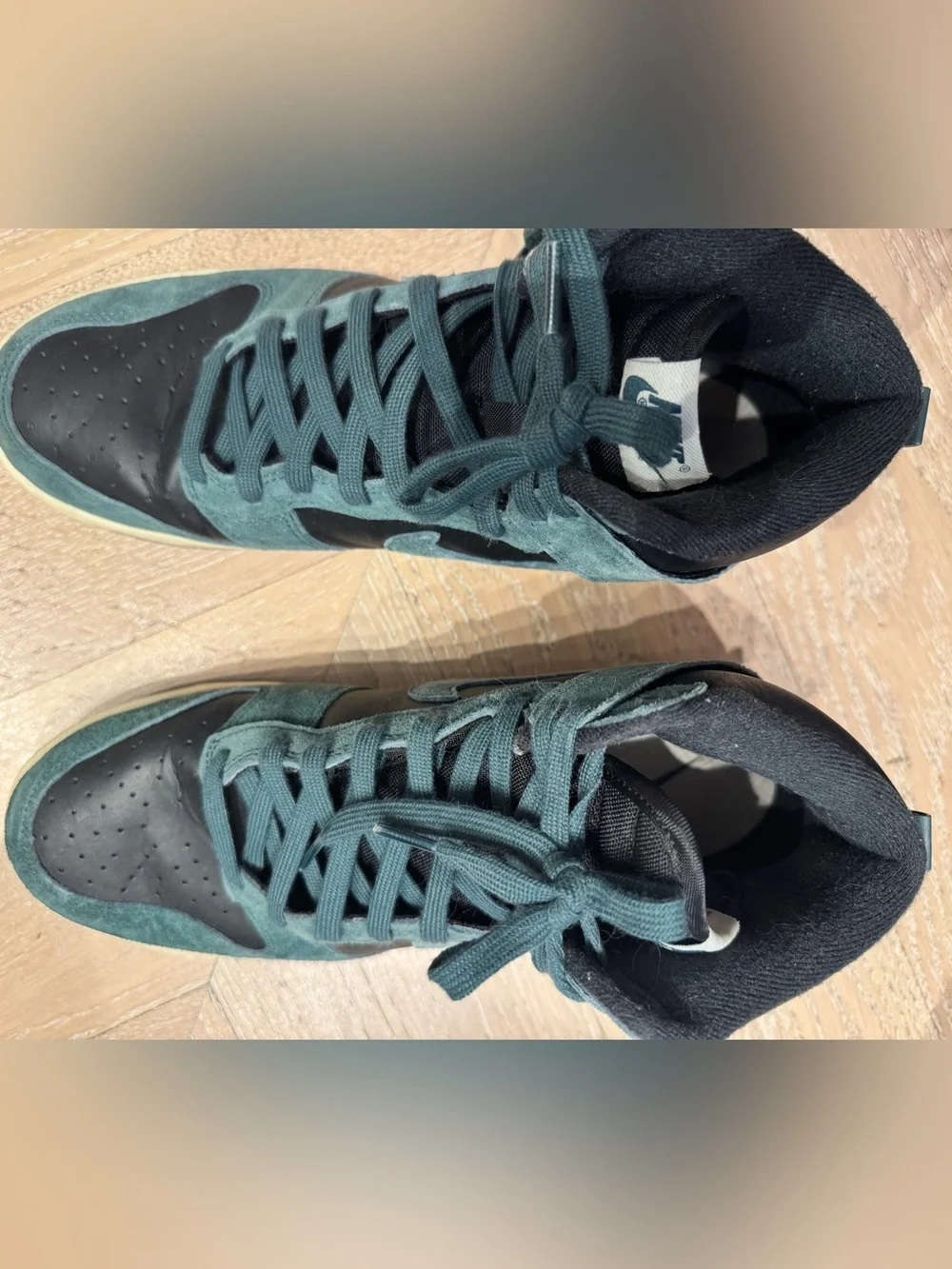 Nike Dunk High "Faded Spruce" sneakers - Picture 3 of 7
